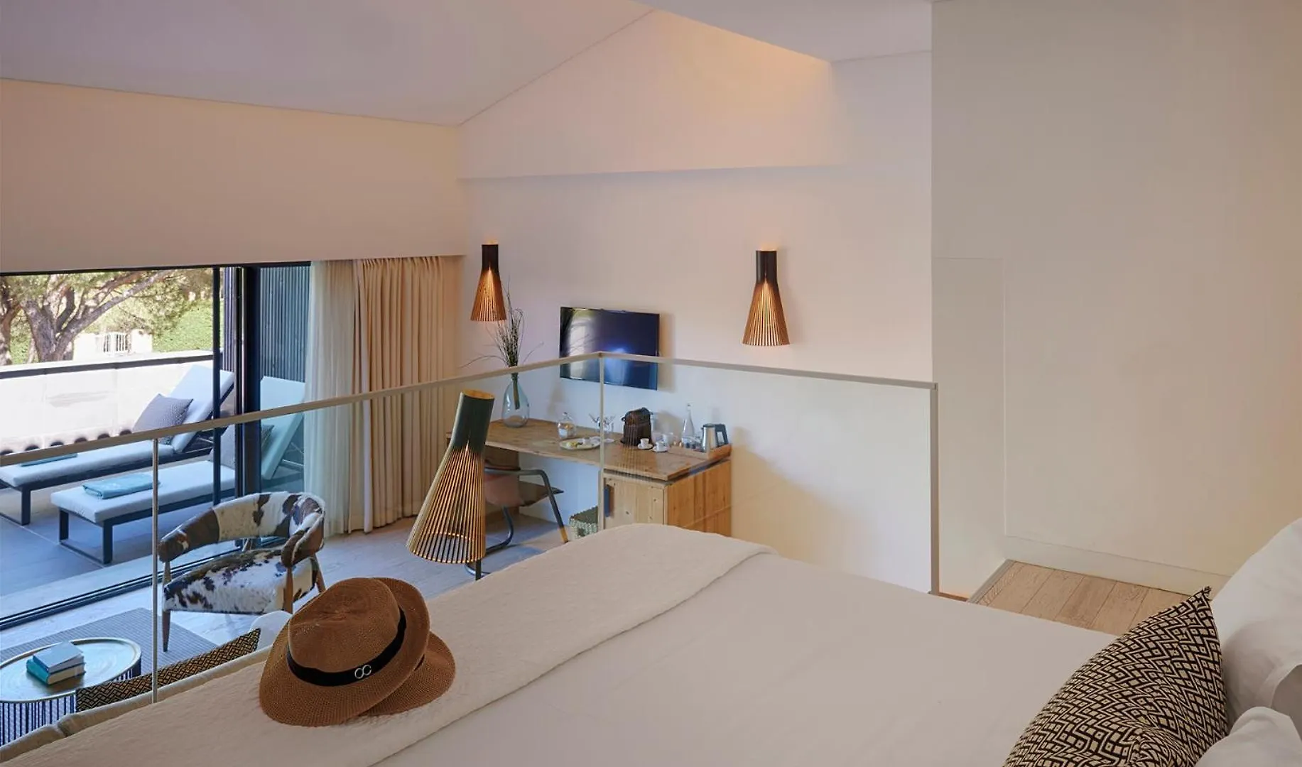 Octant Praia Verde Hotel